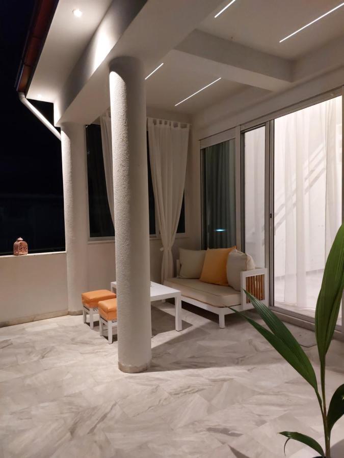 Nefeli Seaside Apartments 波利克罗诺 外观 照片
