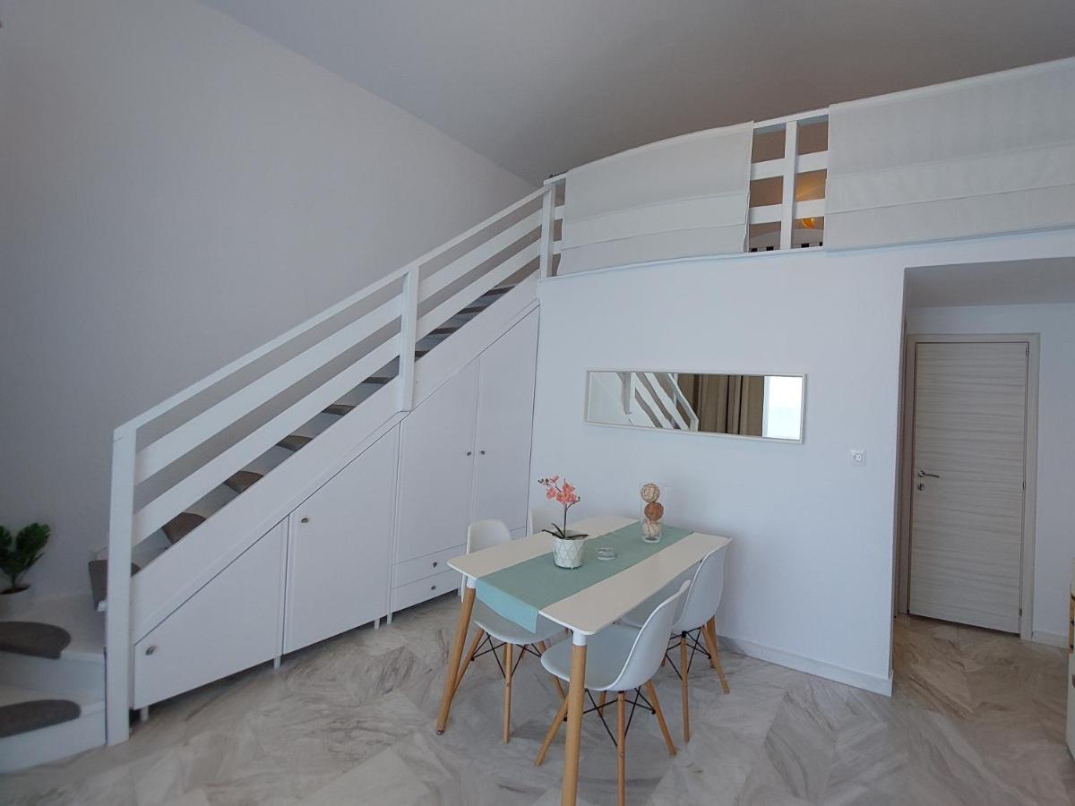 Nefeli Seaside Apartments 波利克罗诺 外观 照片
