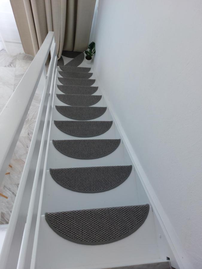 Nefeli Seaside Apartments 波利克罗诺 外观 照片