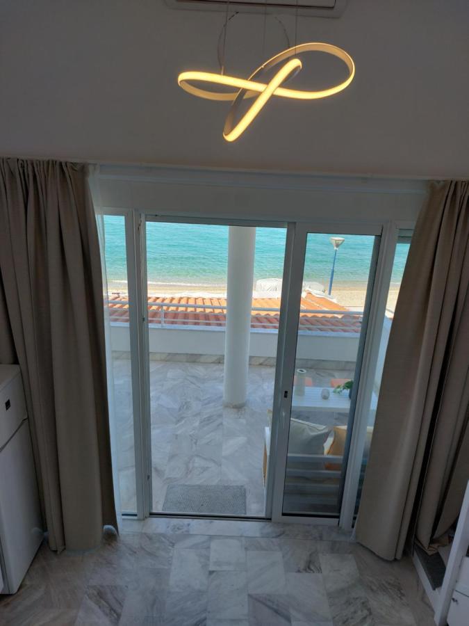 Nefeli Seaside Apartments 波利克罗诺 外观 照片
