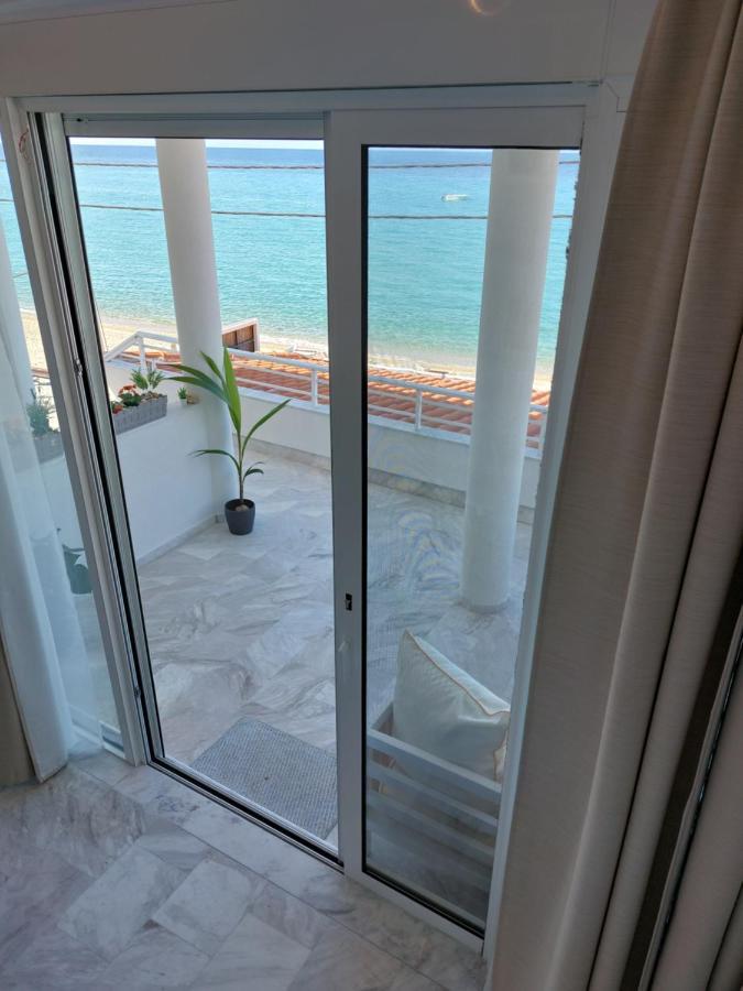 Nefeli Seaside Apartments 波利克罗诺 外观 照片