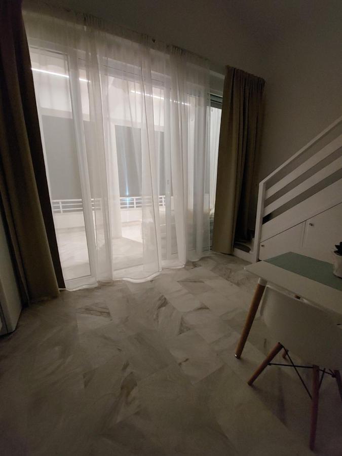 Nefeli Seaside Apartments 波利克罗诺 外观 照片